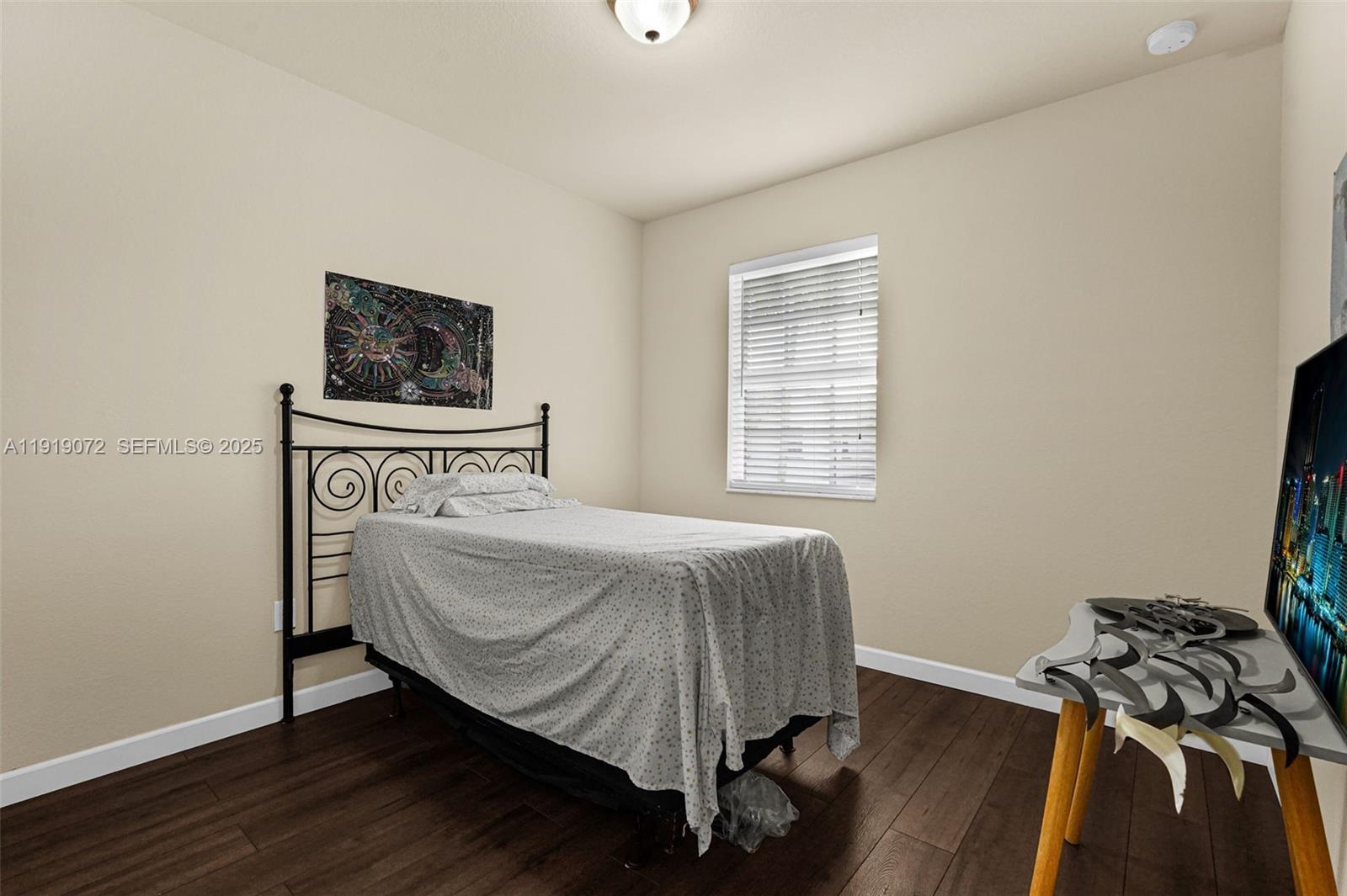 KENDALL COMMONS RESIDENTI - Residential