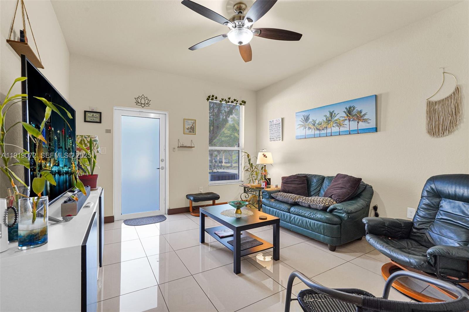 KENDALL COMMONS RESIDENTI - Residential