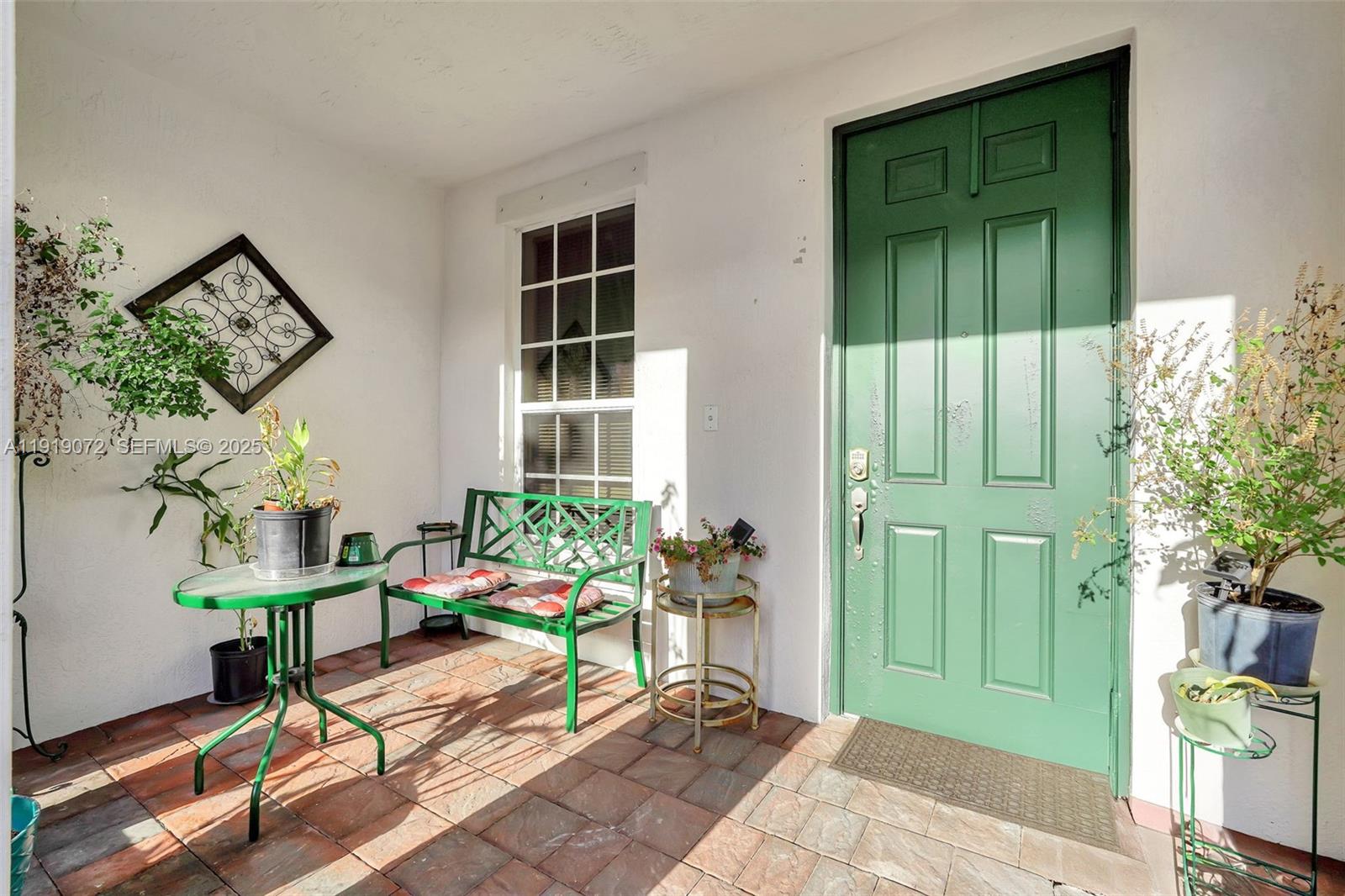 KENDALL COMMONS RESIDENTI - Residential