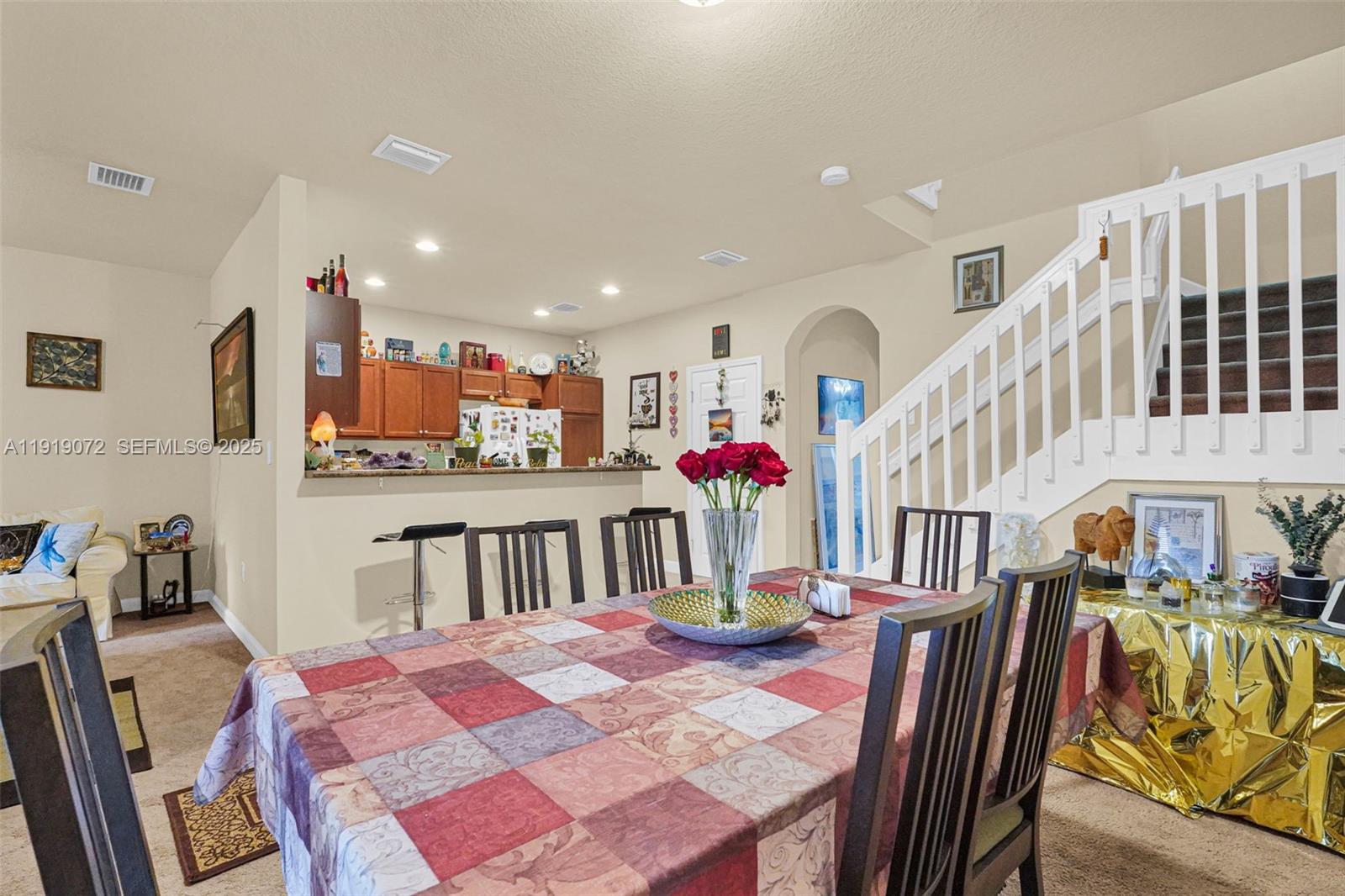 KENDALL COMMONS RESIDENTI - Residential