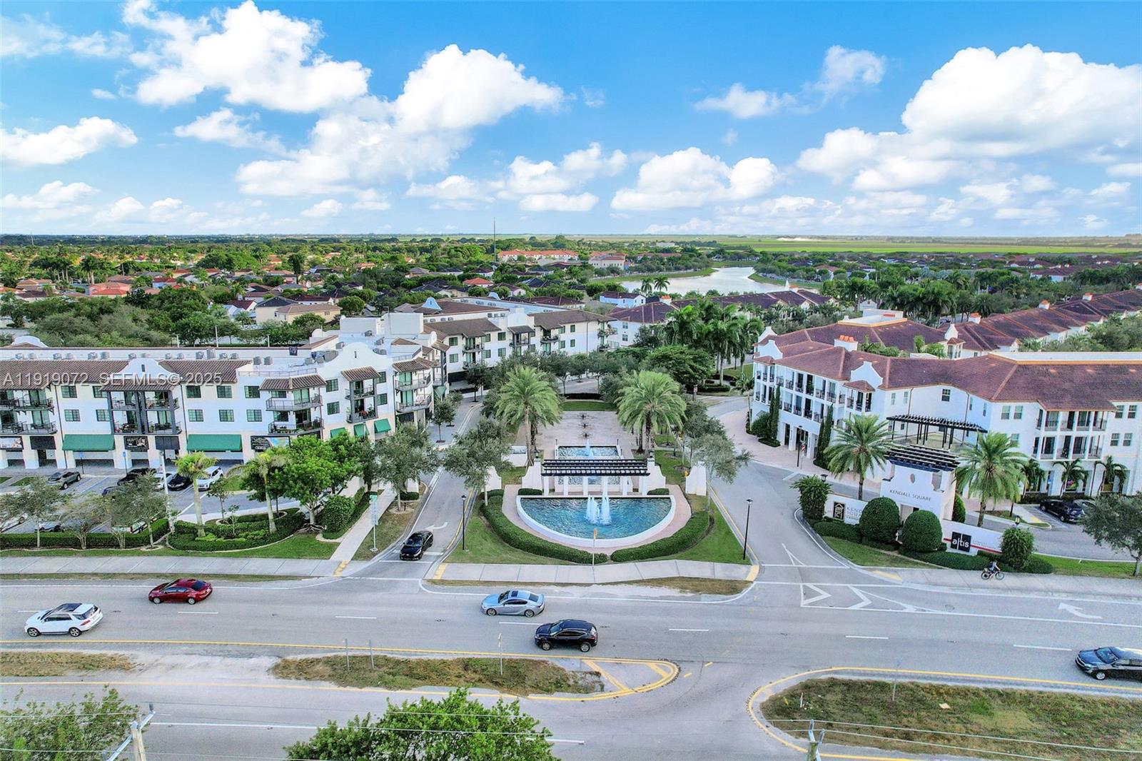 KENDALL COMMONS RESIDENTI - Residential