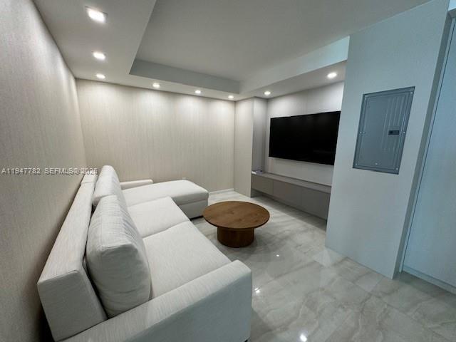 BALMORAL CONDO - Residential