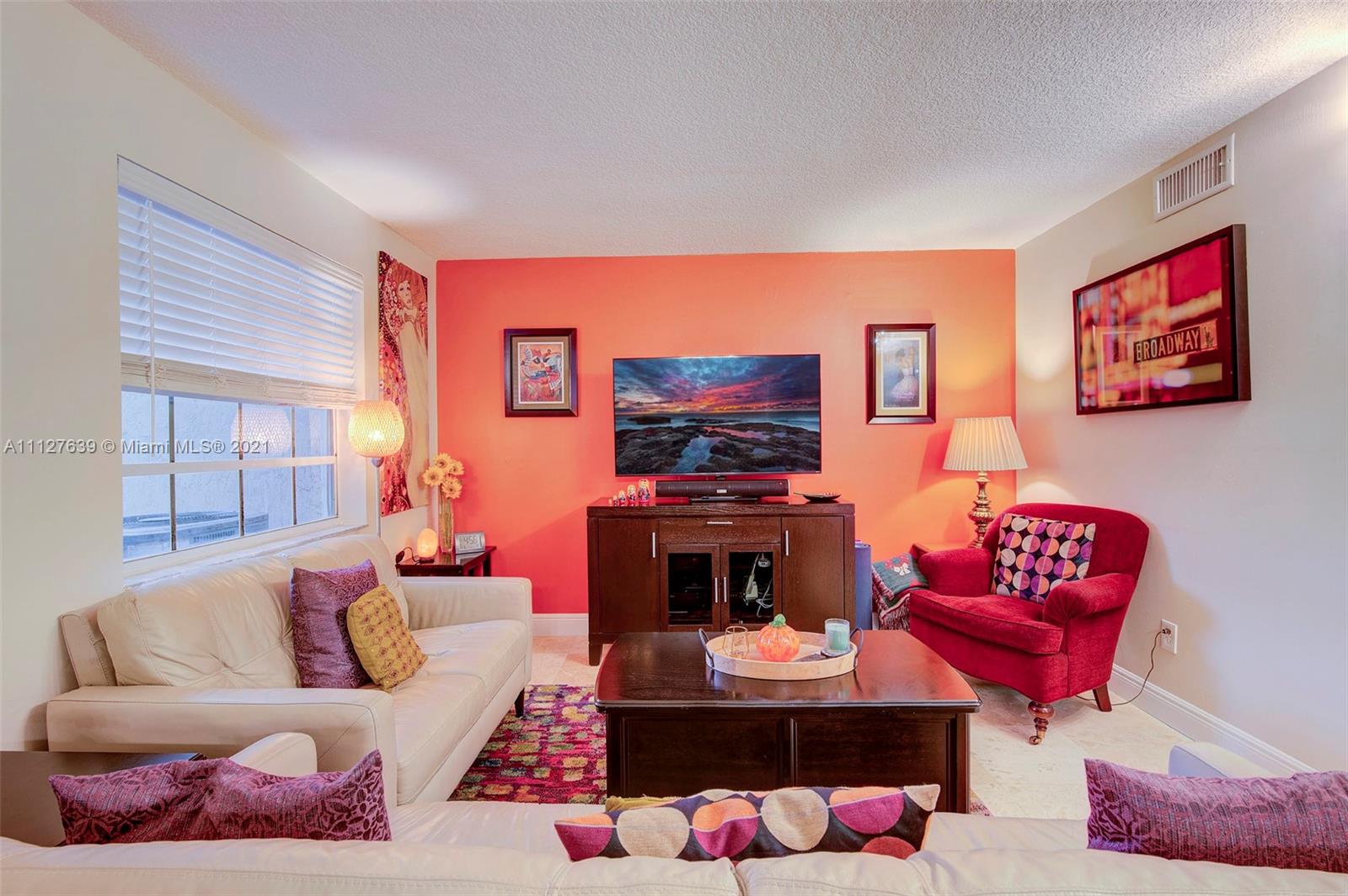 FLAMINGO GARDENS PH 5 - Residential