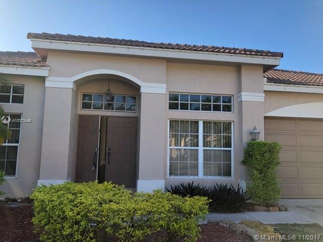 SILVER LAKES AT PEMBROKE - Residential