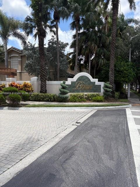 5737 NW 114th Path 113