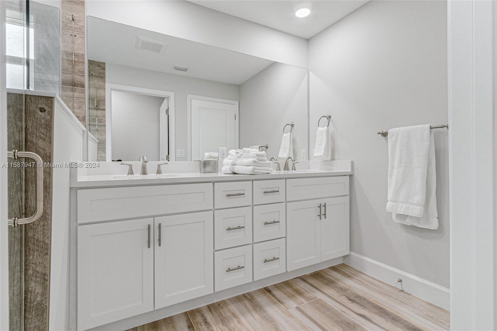 PORT MALABAR UNIT 16 - Residential