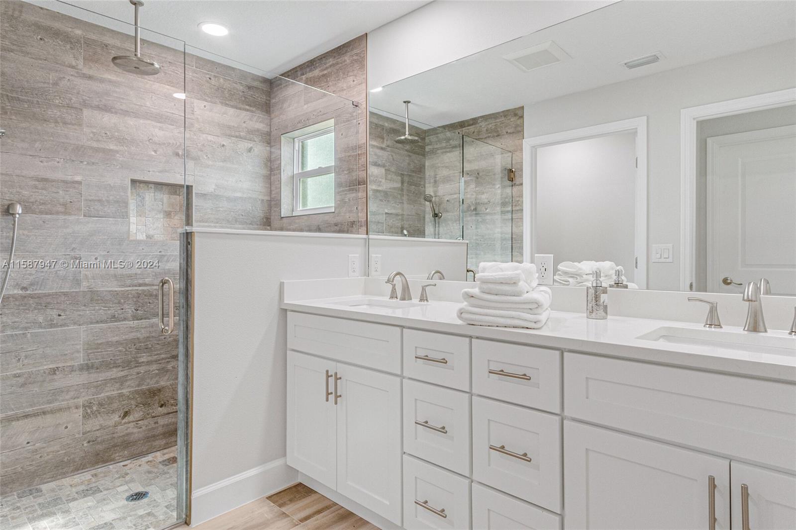 PORT MALABAR UNIT 16 - Residential