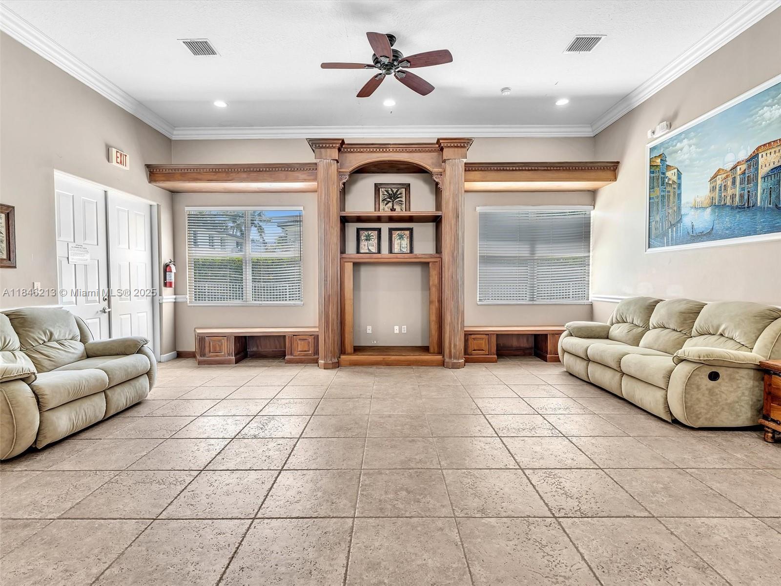 Yacht Club at Treasure Cov - Residential