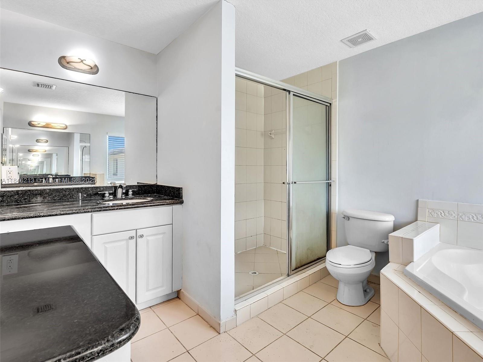 Yacht Club at Treasure Cov - Residential