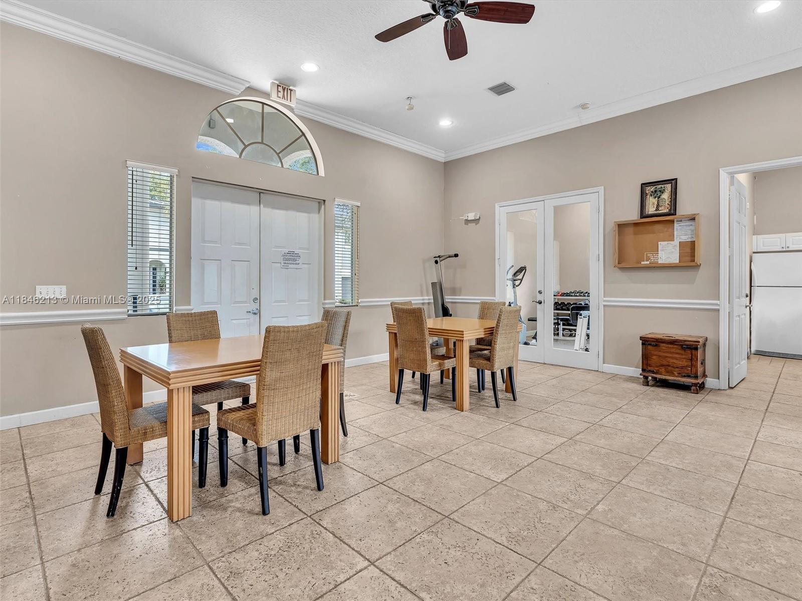 Yacht Club at Treasure Cov - Residential