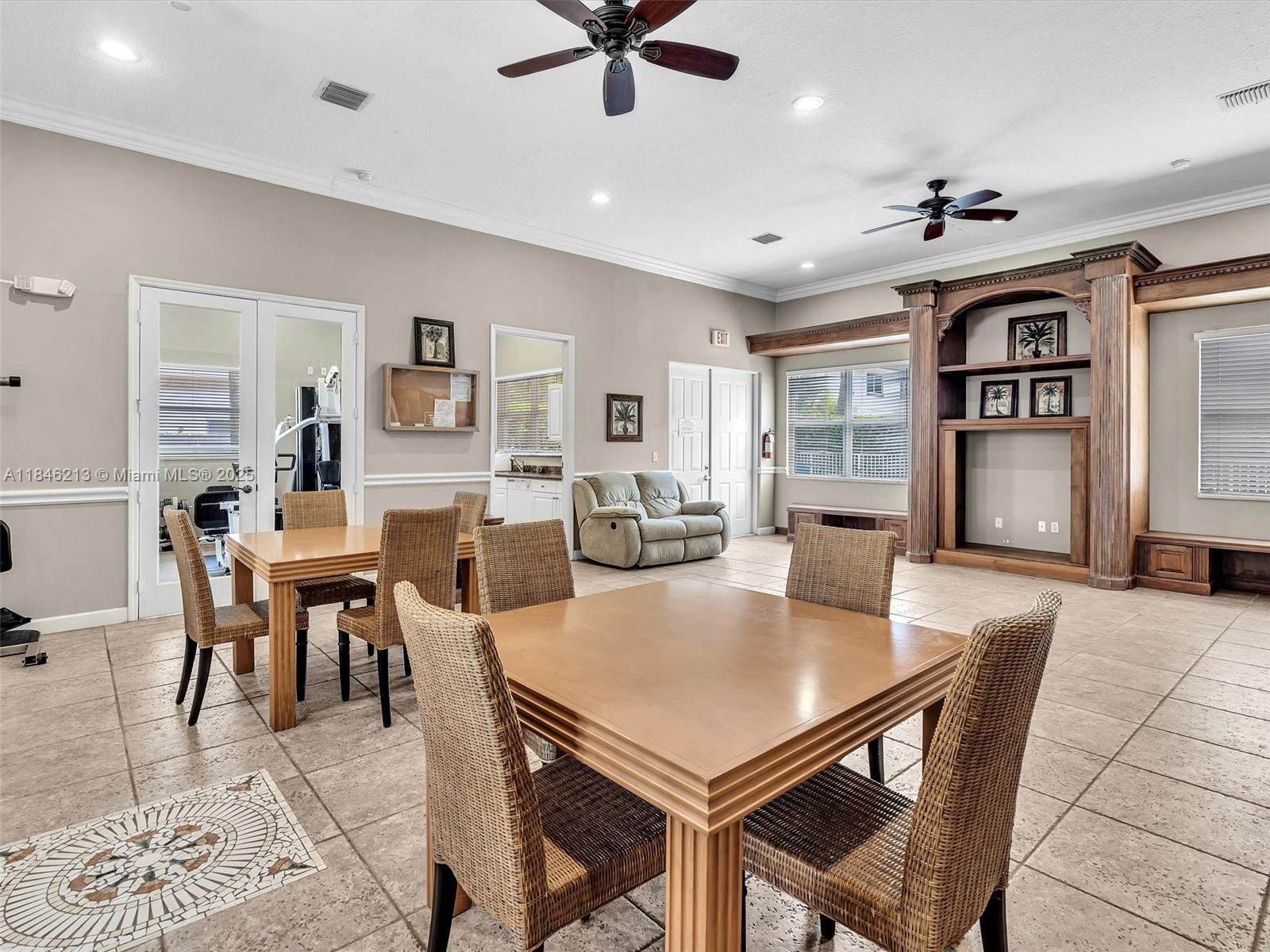 Yacht Club at Treasure Cov - Residential