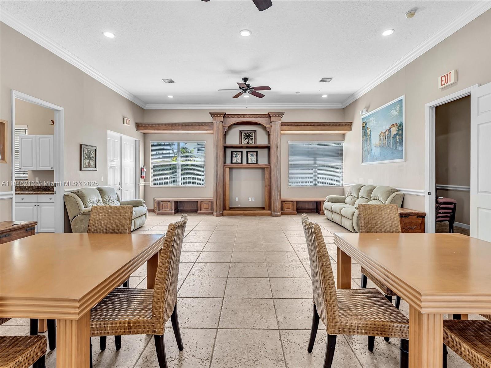 Yacht Club at Treasure Cov - Residential