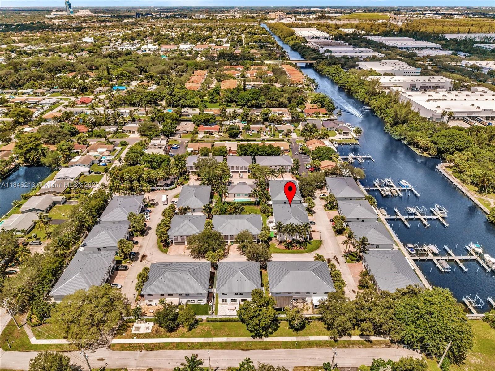 Yacht Club at Treasure Cov - Residential