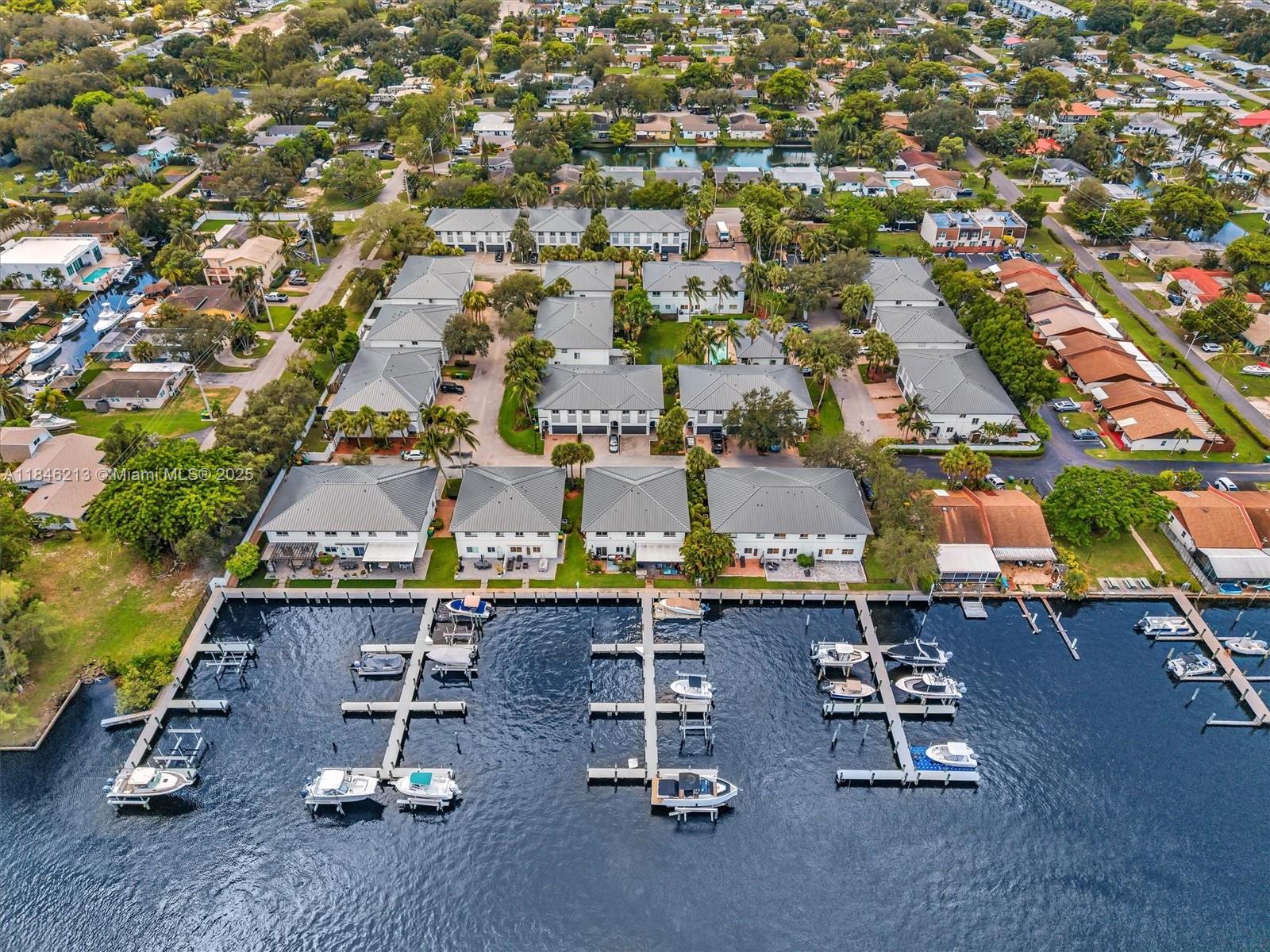 Yacht Club at Treasure Cov - Residential