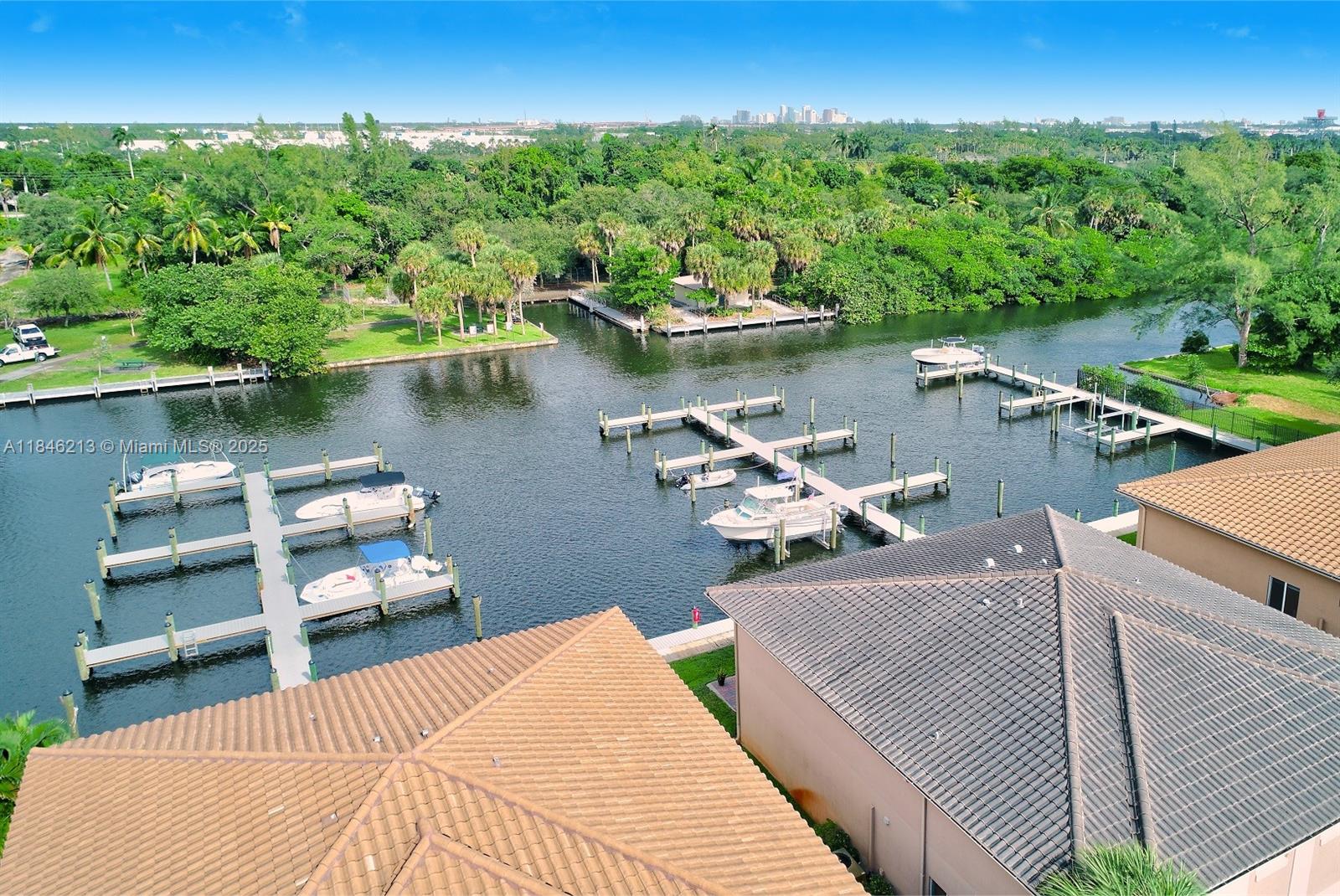 2727 Treasure Cove Cir 2727