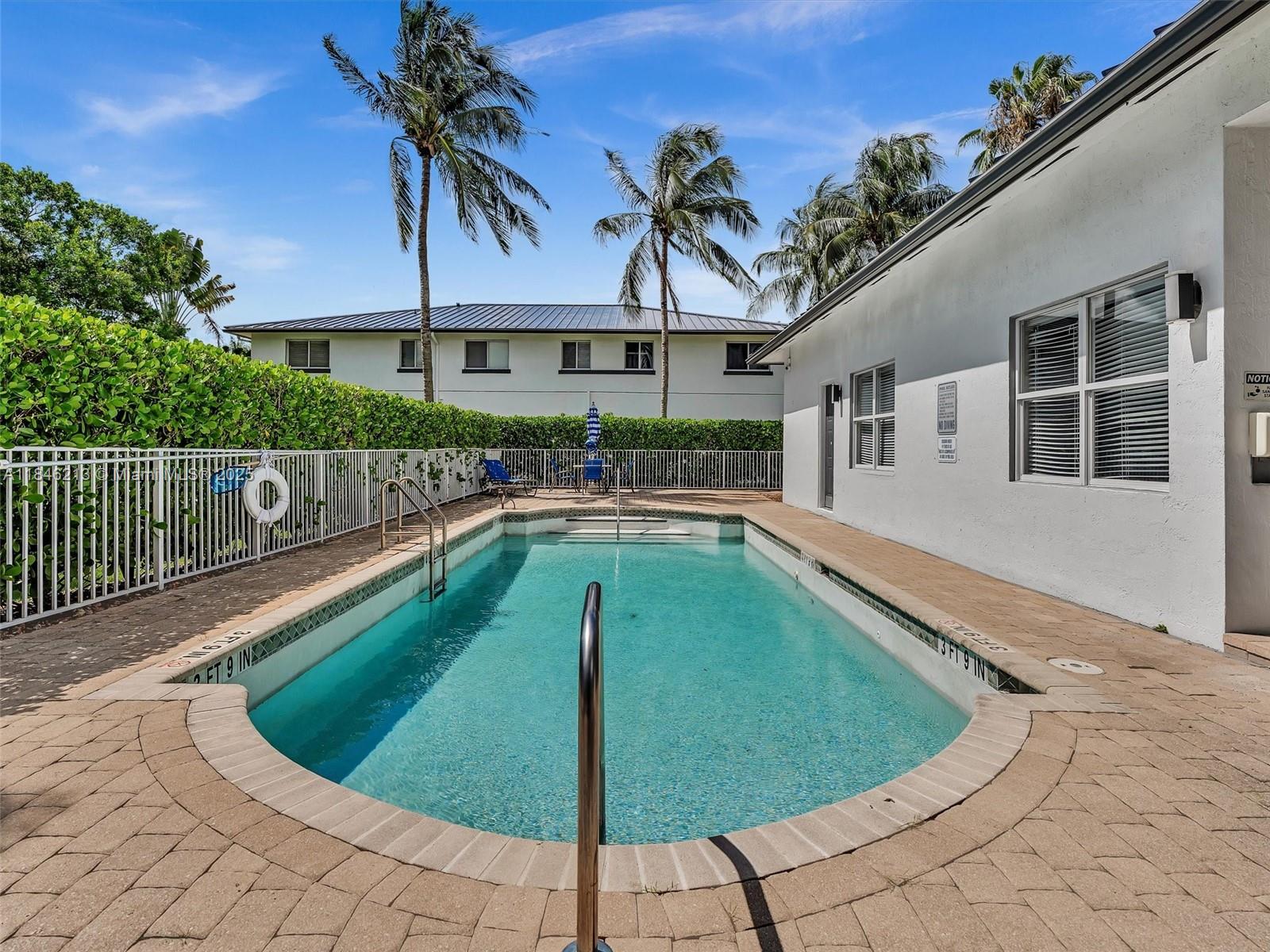 Yacht Club at Treasure Cov - Residential