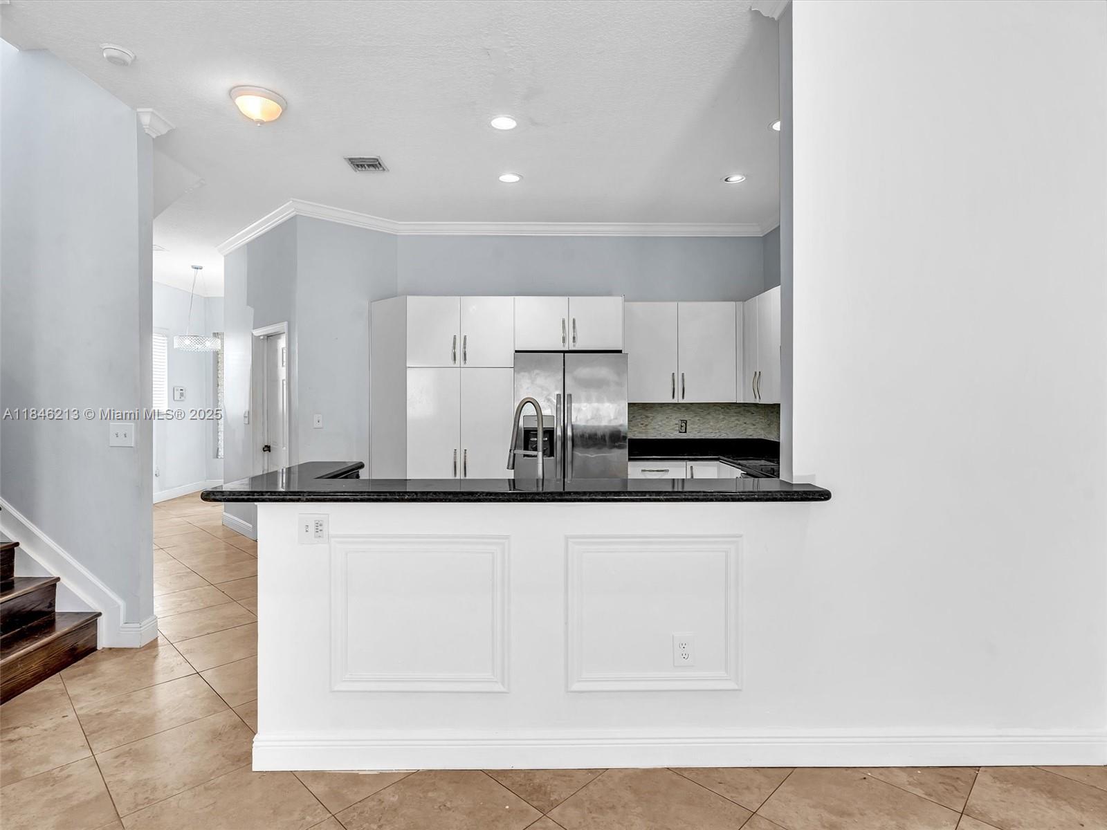 Yacht Club at Treasure Cov - Residential