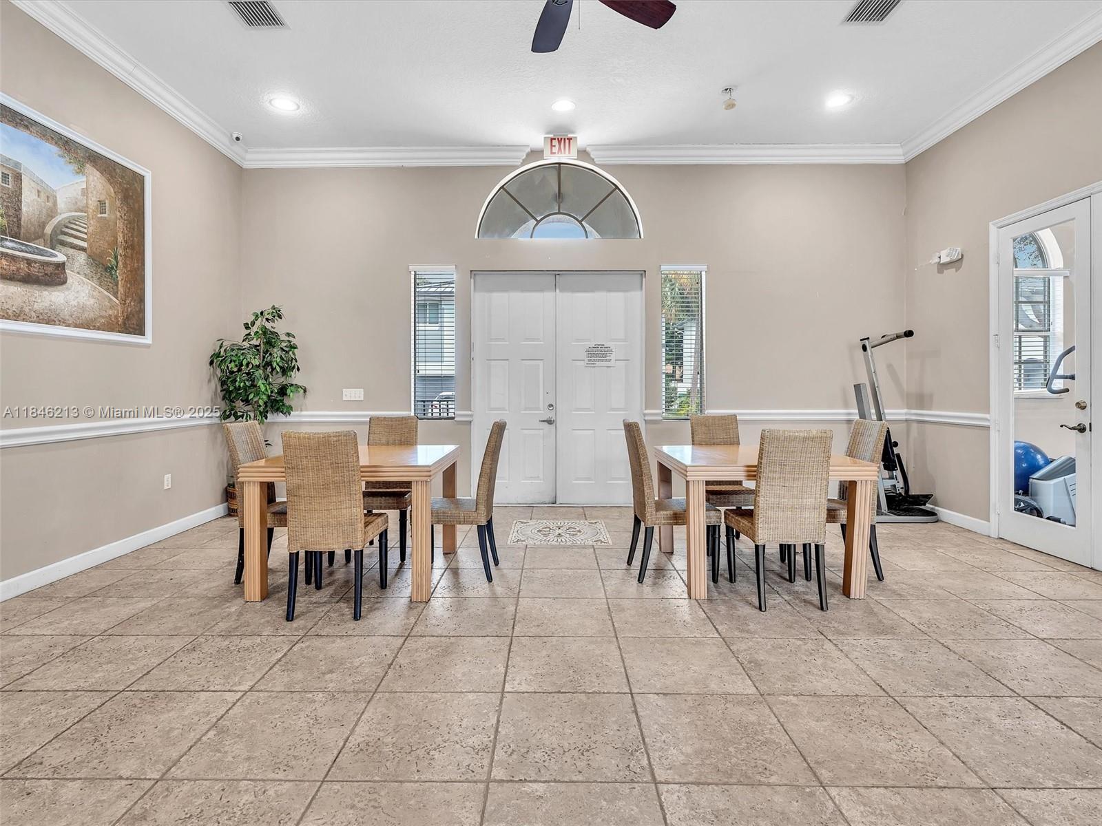 Yacht Club at Treasure Cov - Residential