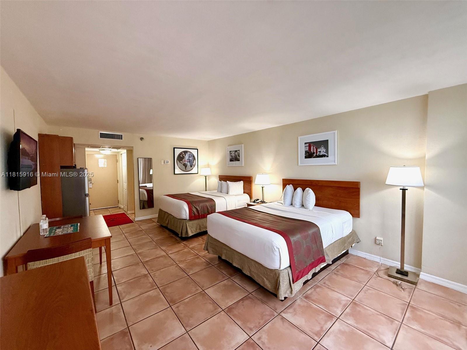 THE AVENTURA BEACH CLUB - Residential