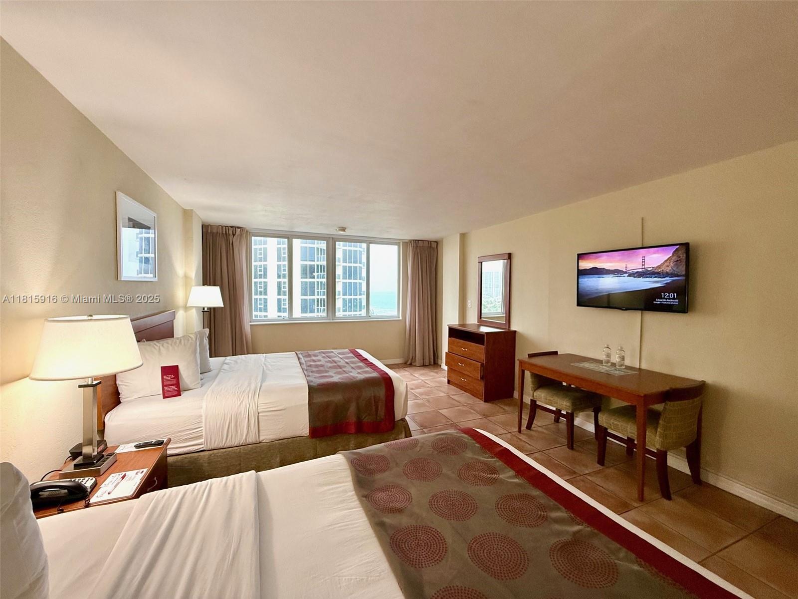 THE AVENTURA BEACH CLUB - Residential