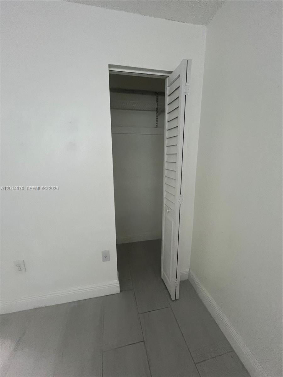 LAKESIDE XI CONDO PH III - Residential Lease