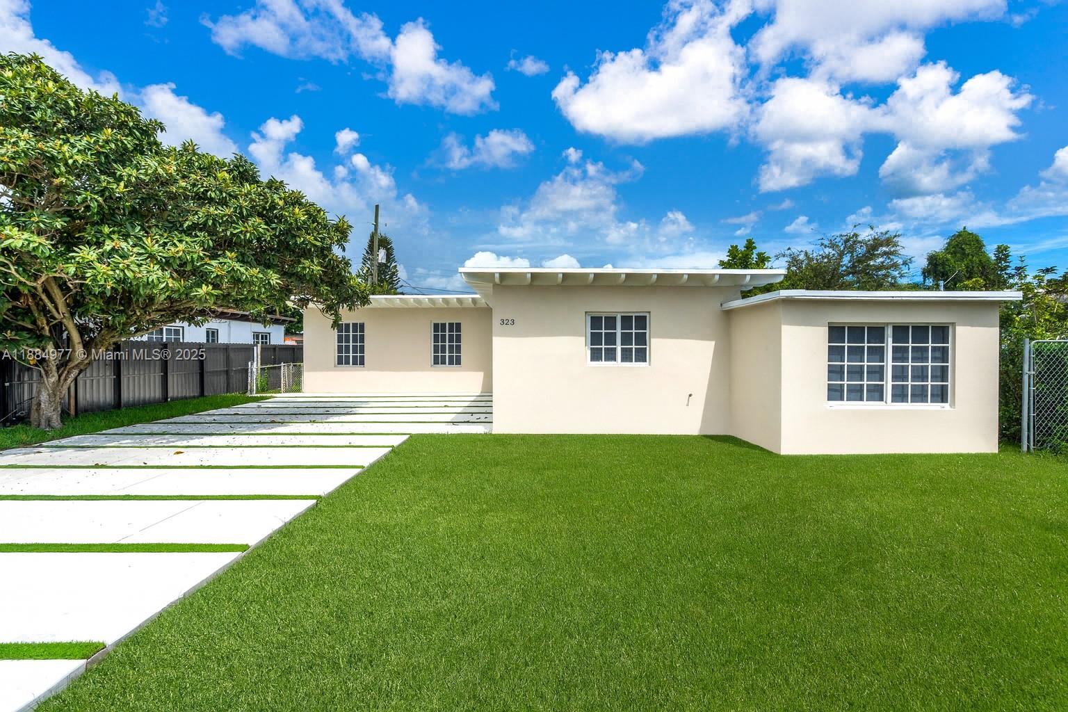 W MIAMI SHORES SEC B - Residential