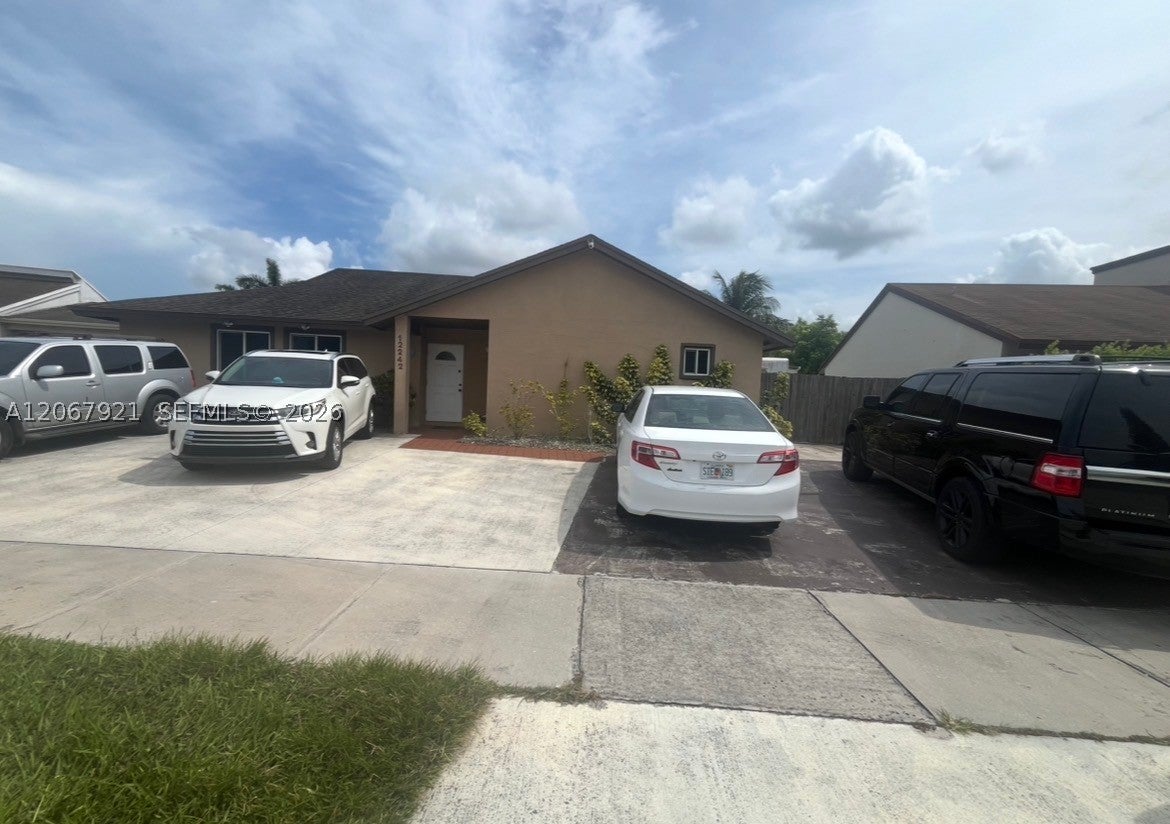 12242 SW 210th St
