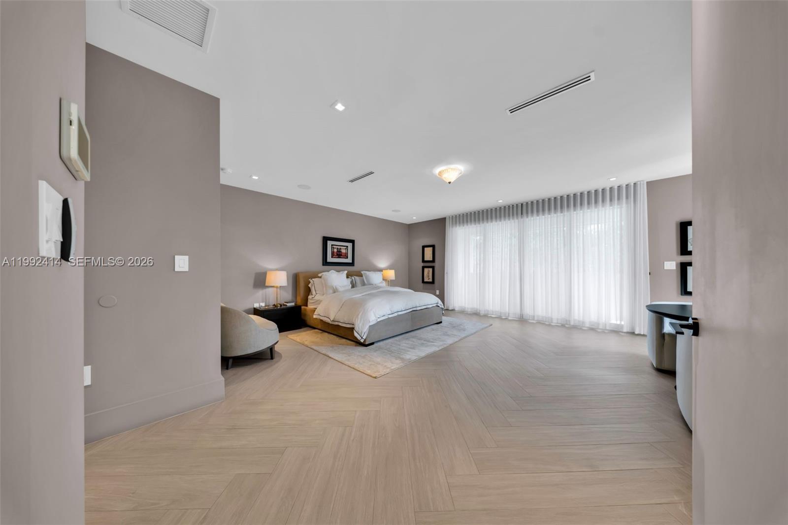 CORAL GABLES COUNTRY CLUB - Residential