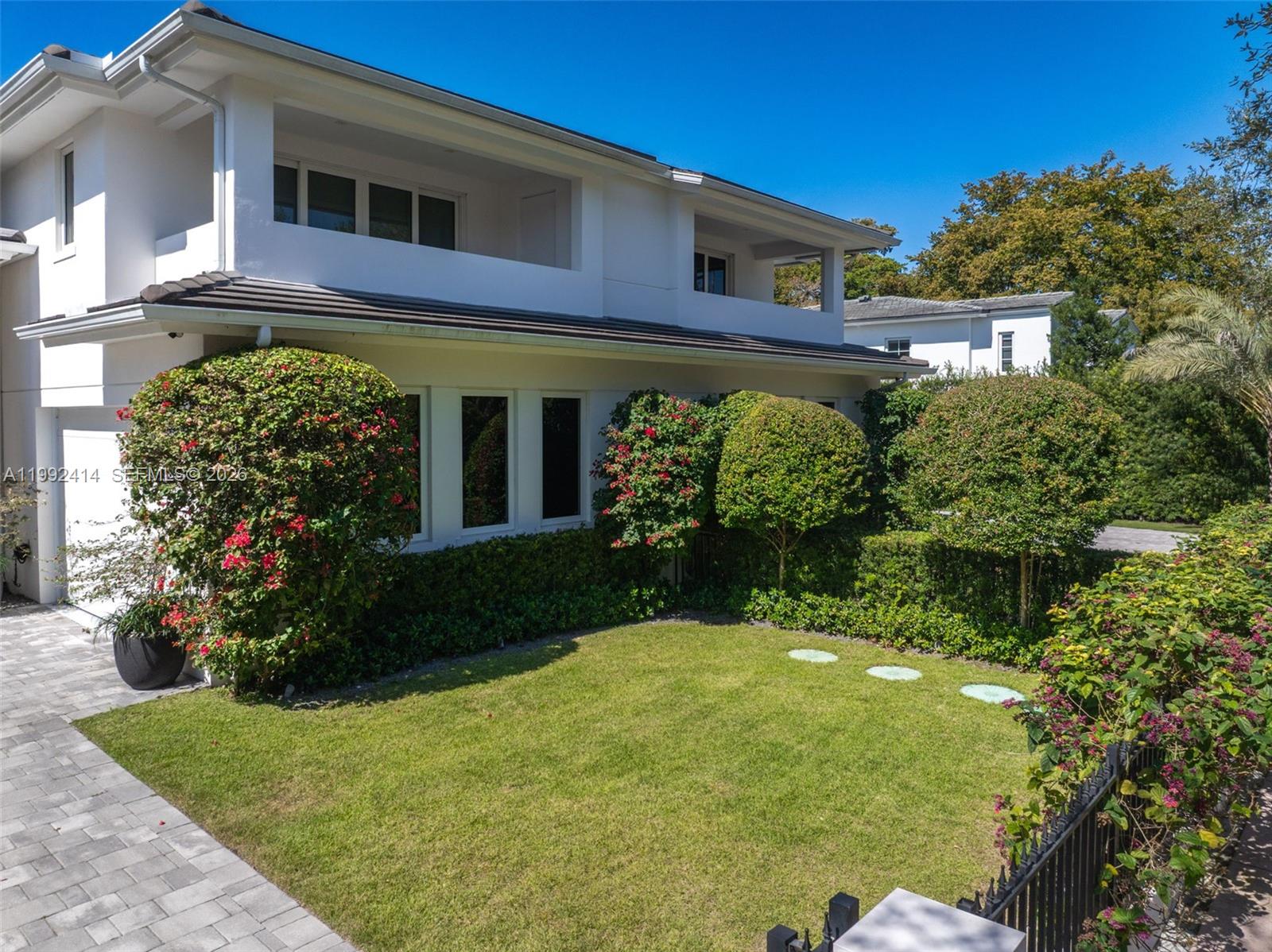 CORAL GABLES COUNTRY CLUB - Residential