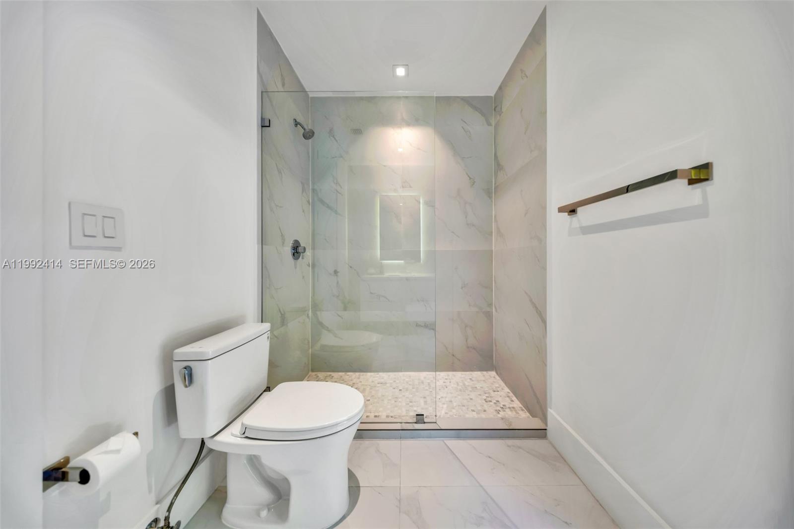 CORAL GABLES COUNTRY CLUB - Residential