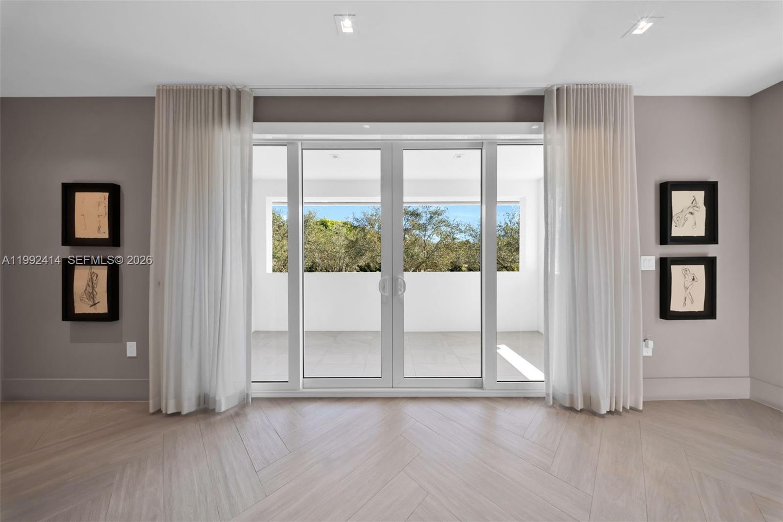 CORAL GABLES COUNTRY CLUB - Residential