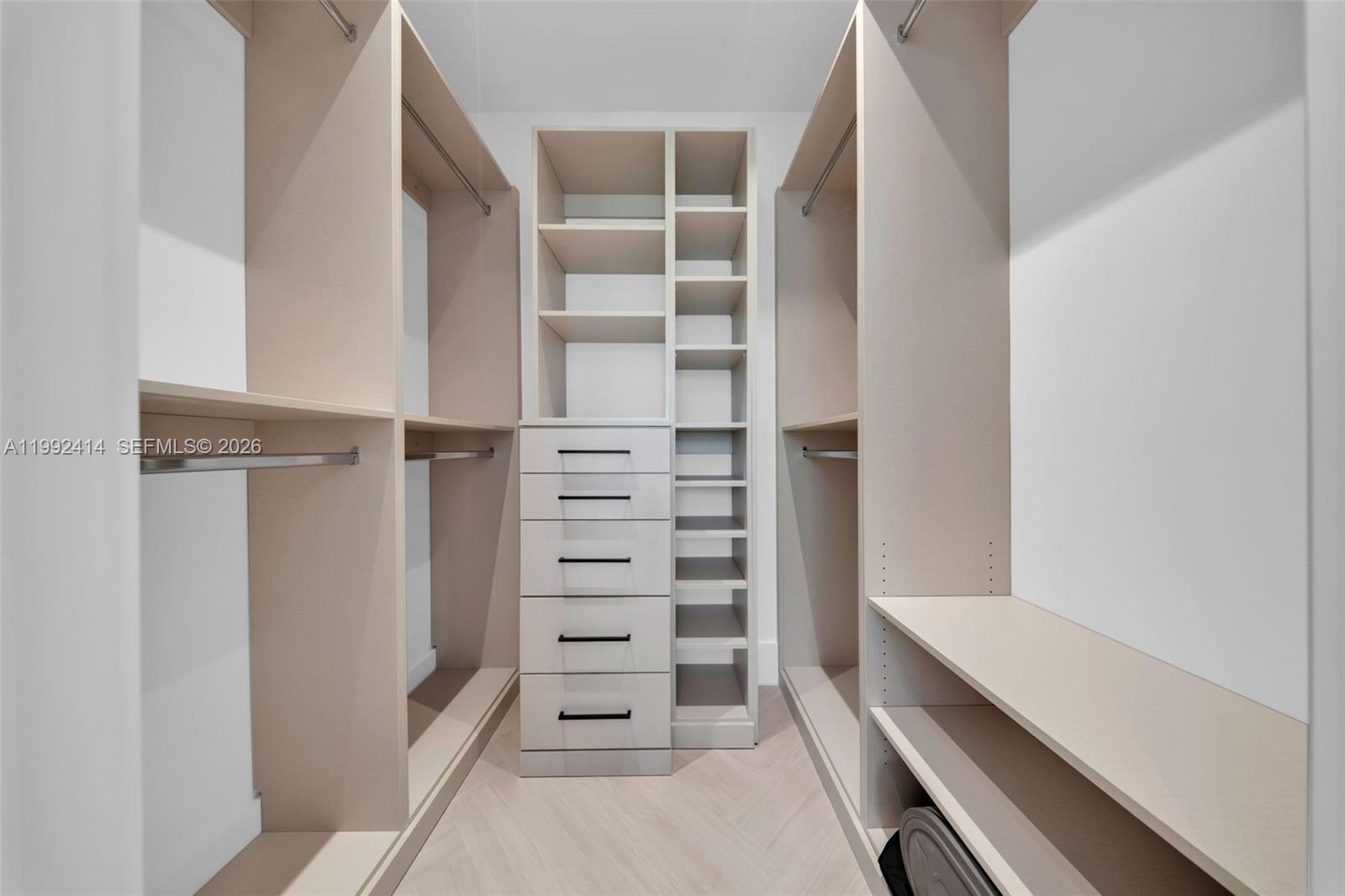 CORAL GABLES COUNTRY CLUB - Residential