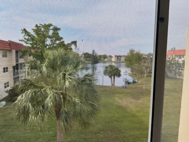 Property for Sale at 8060 N Sunrise Lakes Dr 302, Sunrise, Miami-Dade County, Florida - Bedrooms: 2 
Bathrooms: 2  - $149,900