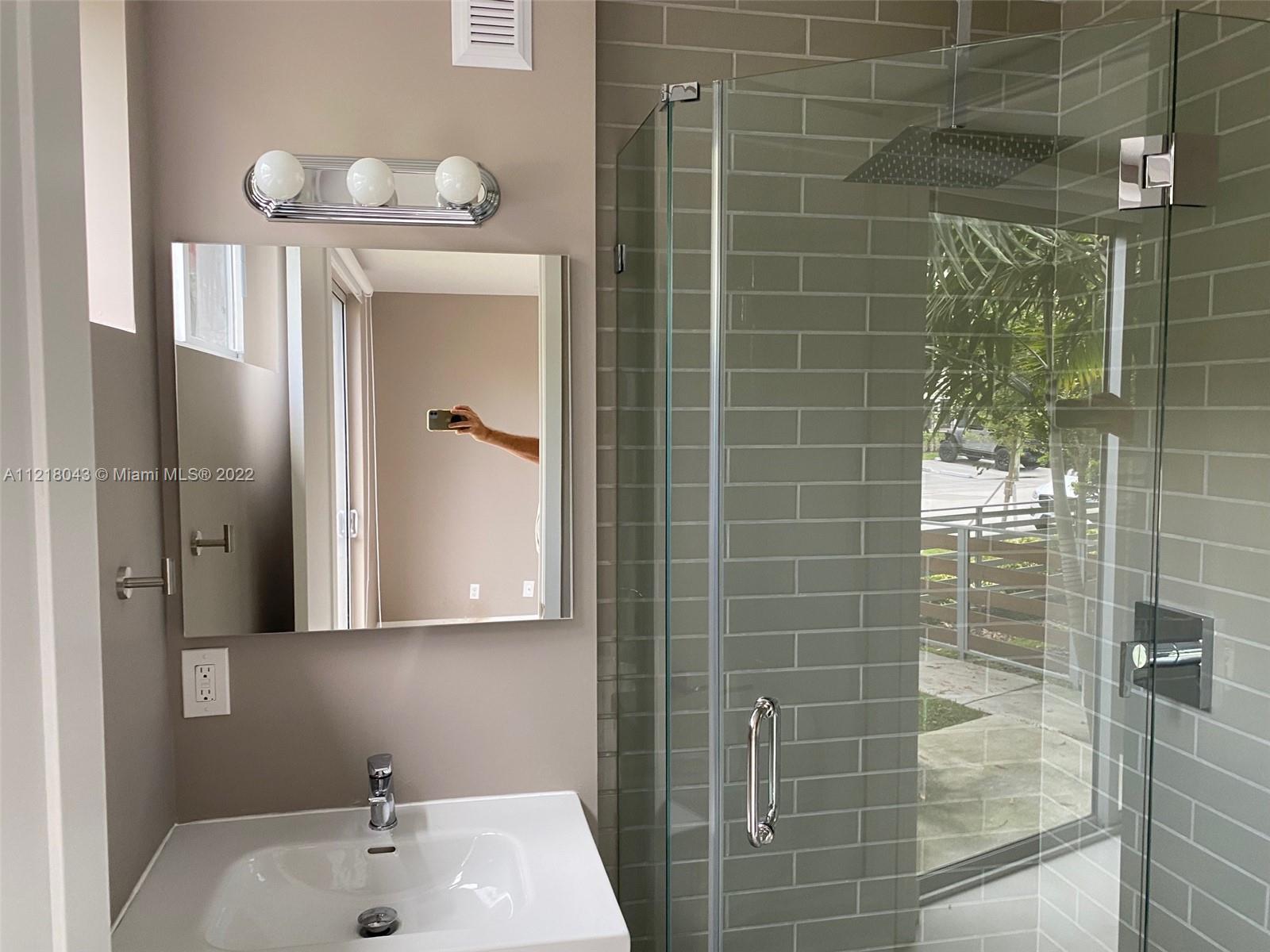 PROGRESSO - Residential Lease