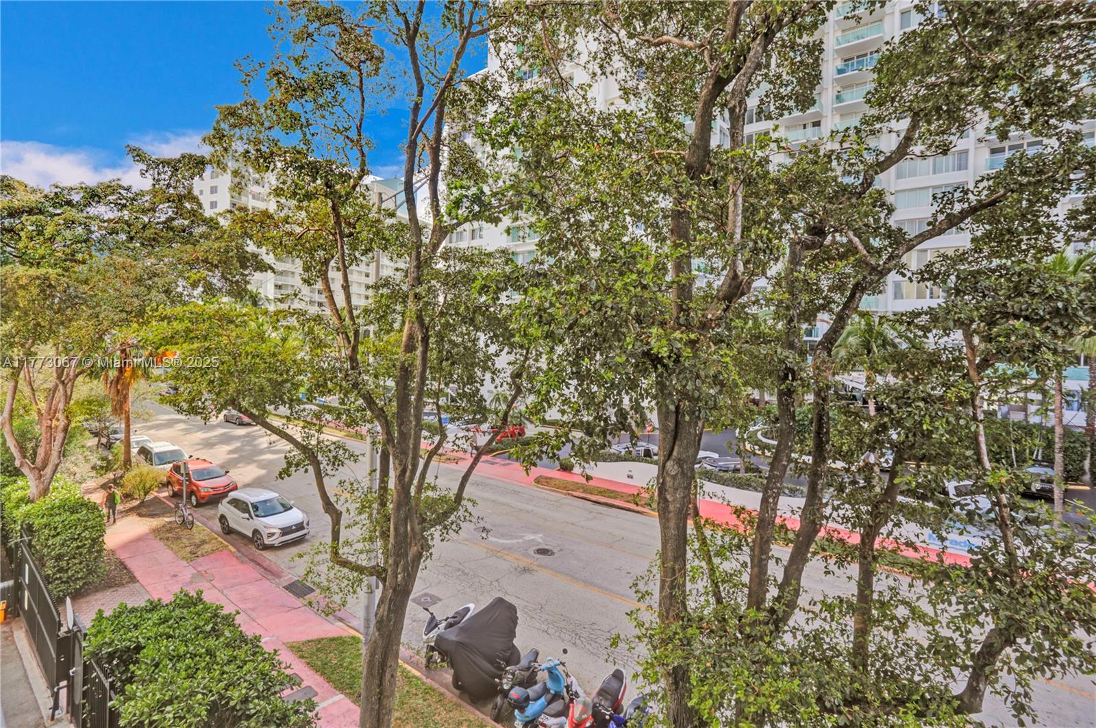 MIRADOR 1035 CONDO - Residential