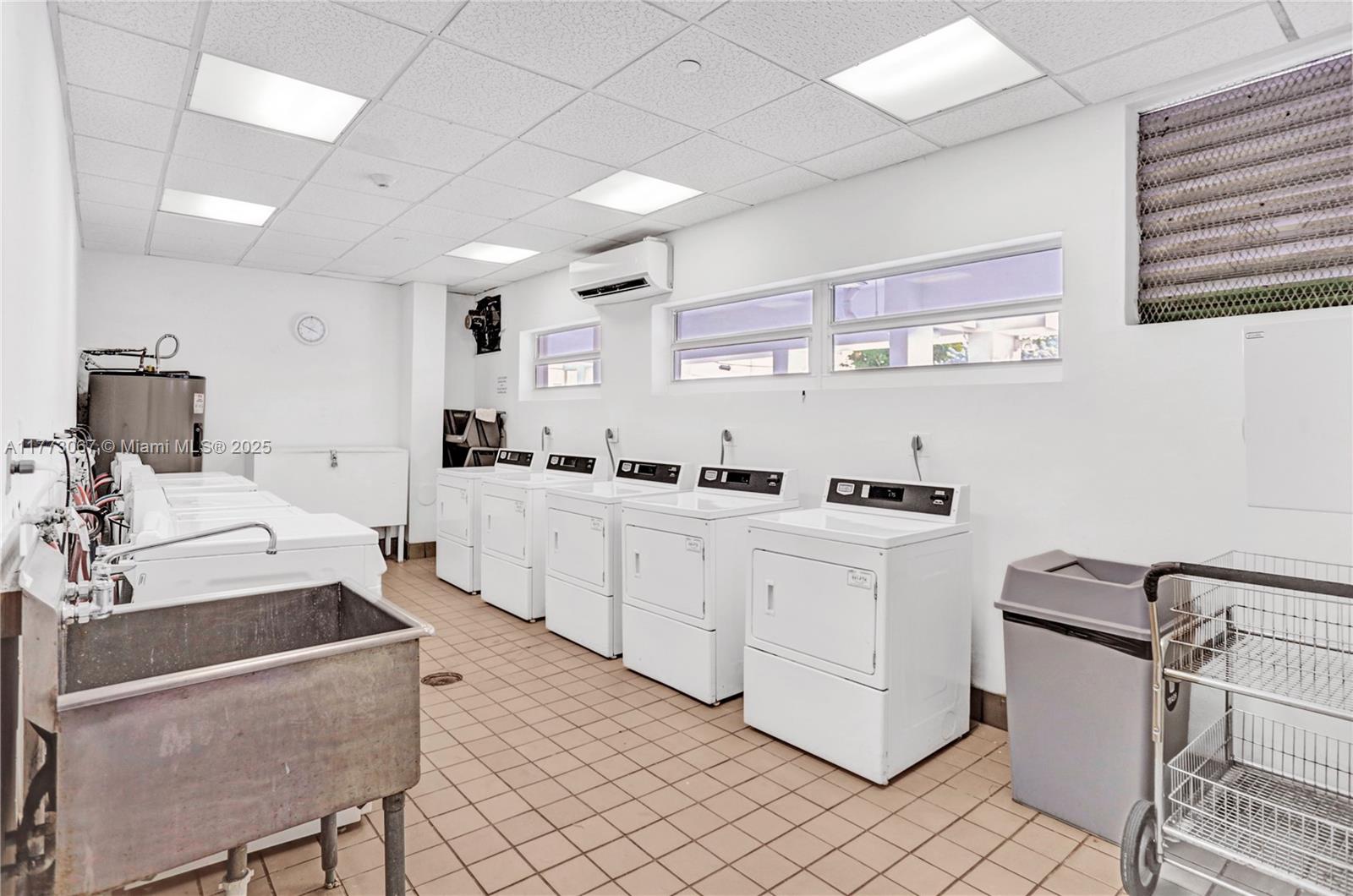 MIRADOR 1035 CONDO - Residential