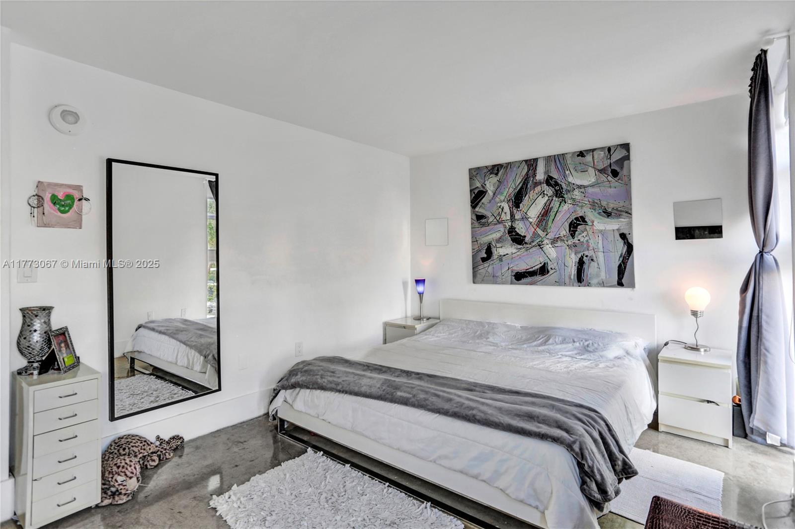 MIRADOR 1035 CONDO - Residential