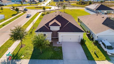 840 840 SYDNEY STREET Davenport FL 33837