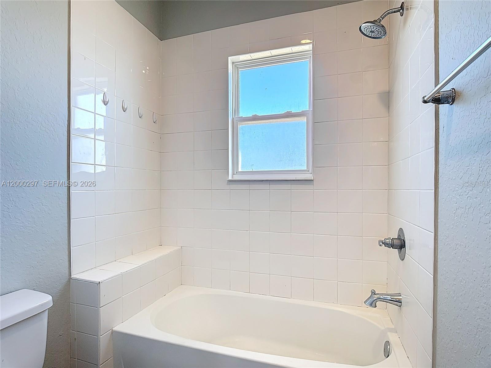 ASTONIA - Residential