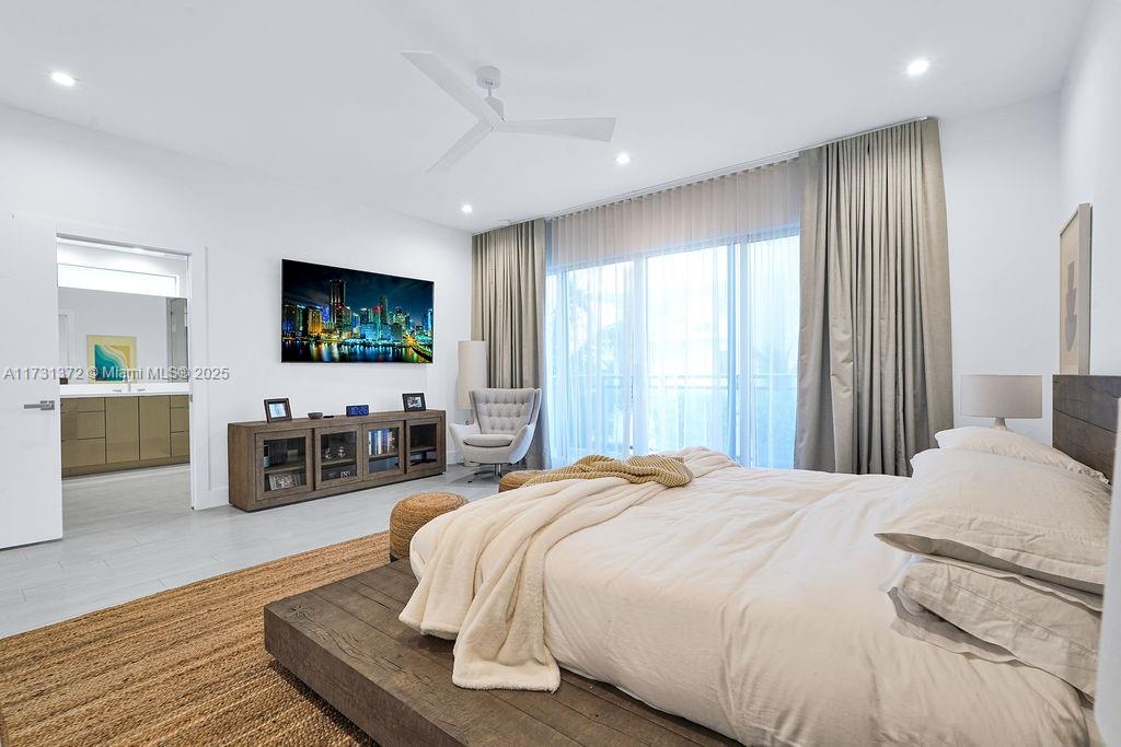 SEASIDE VILLAGE - Residential Lease