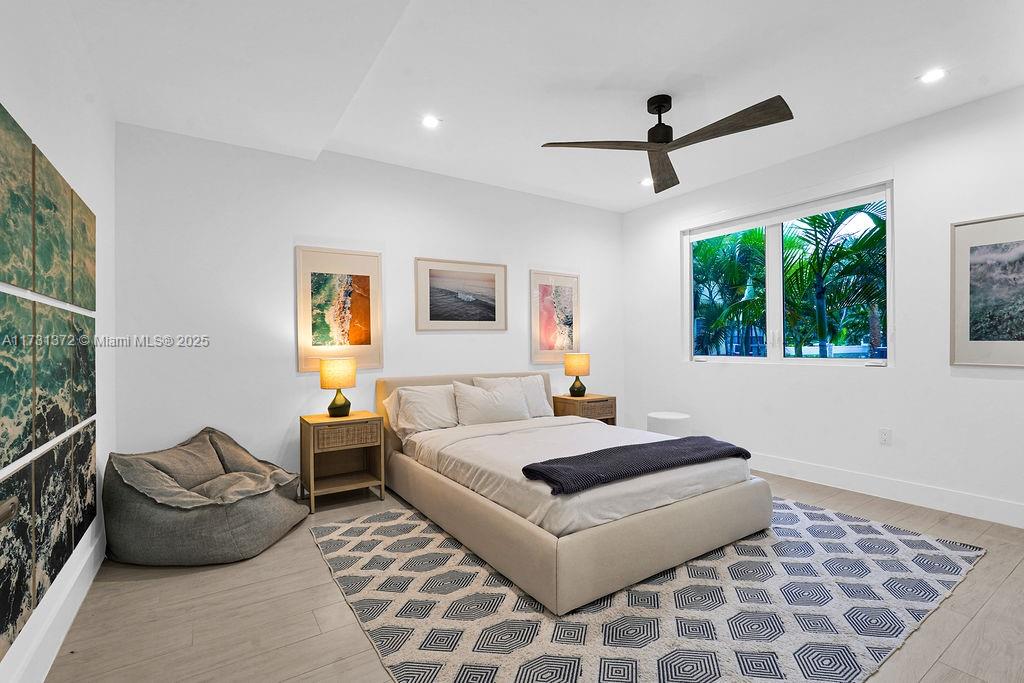 SEASIDE VILLAGE - Residential Lease