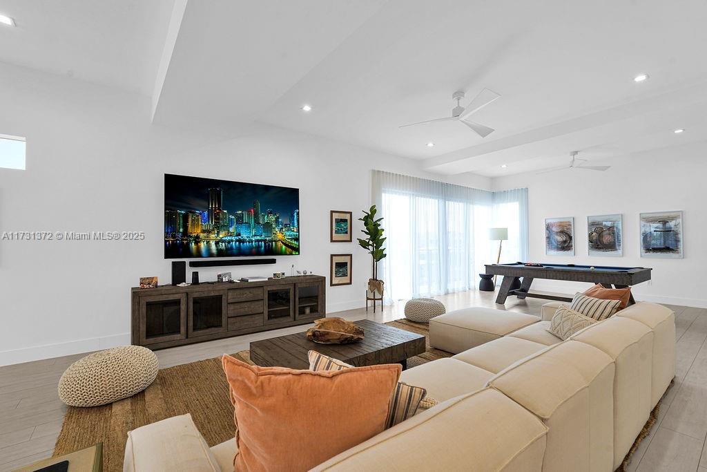 SEASIDE VILLAGE - Residential Lease