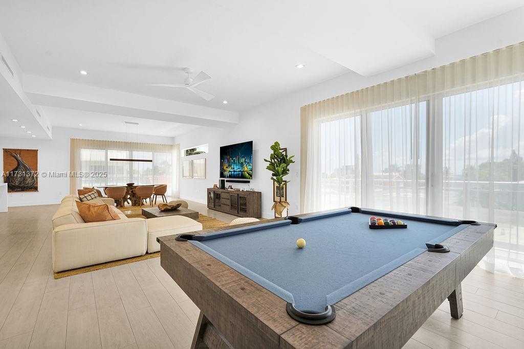 SEASIDE VILLAGE - Residential Lease