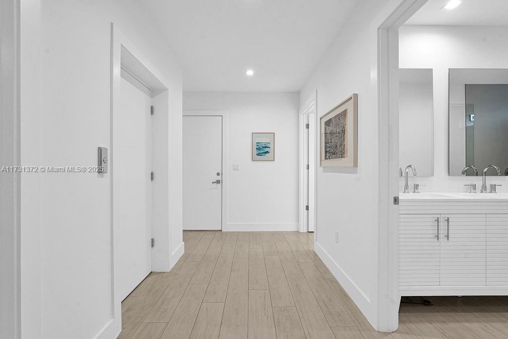 SEASIDE VILLAGE - Residential Lease