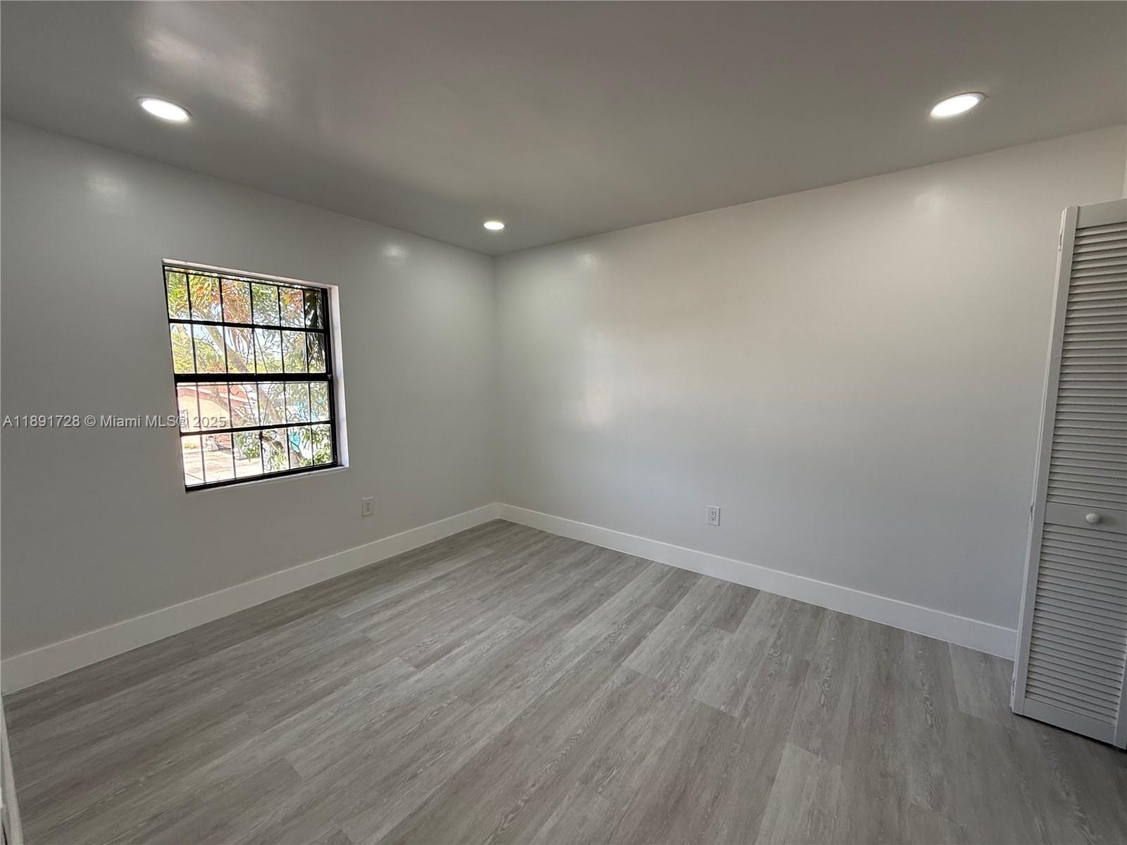 KINGS GARDENS SEC ONE - Residential