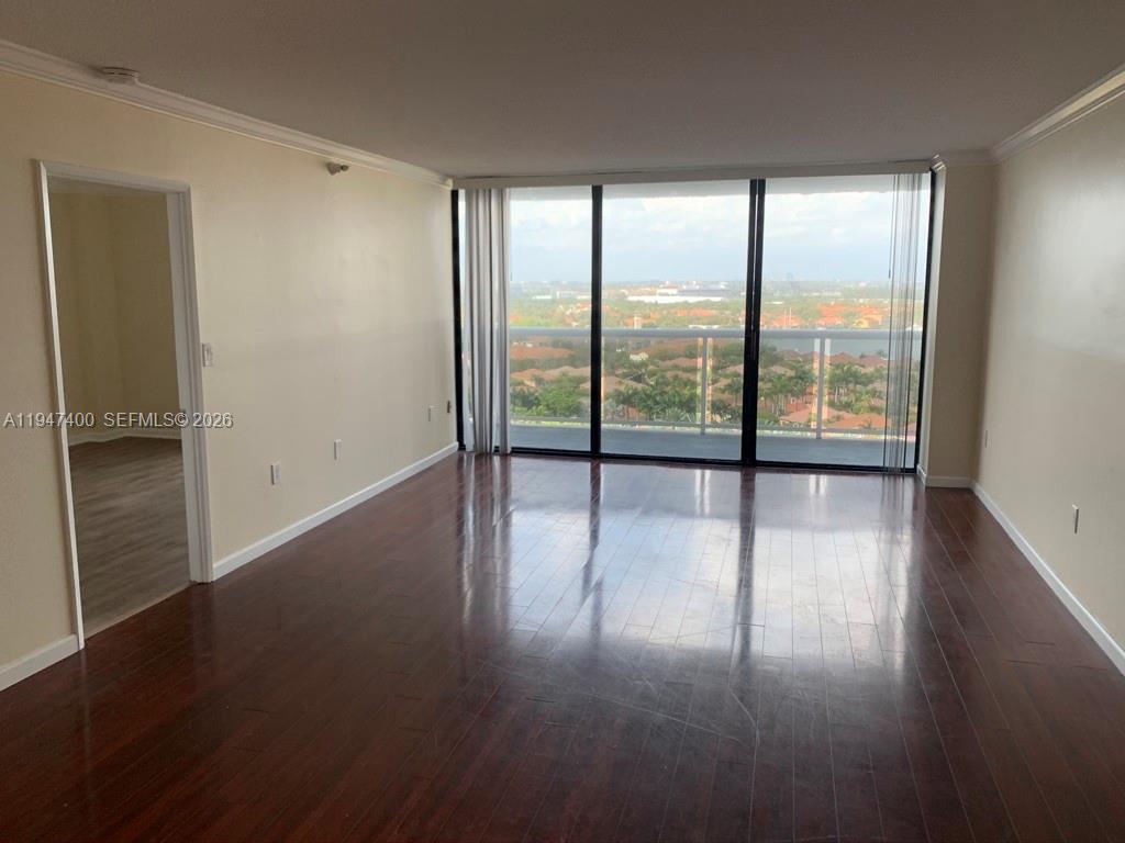 20505 E Country Club Dr 1631