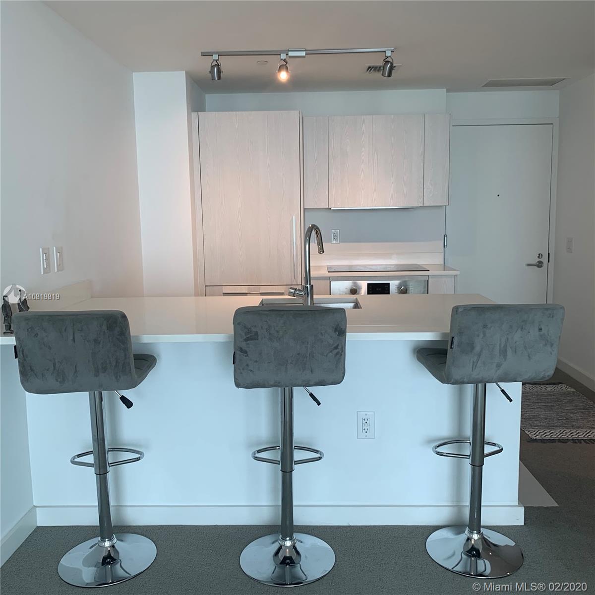 PARAISO BAYVIEWS CONDO - Residential Lease