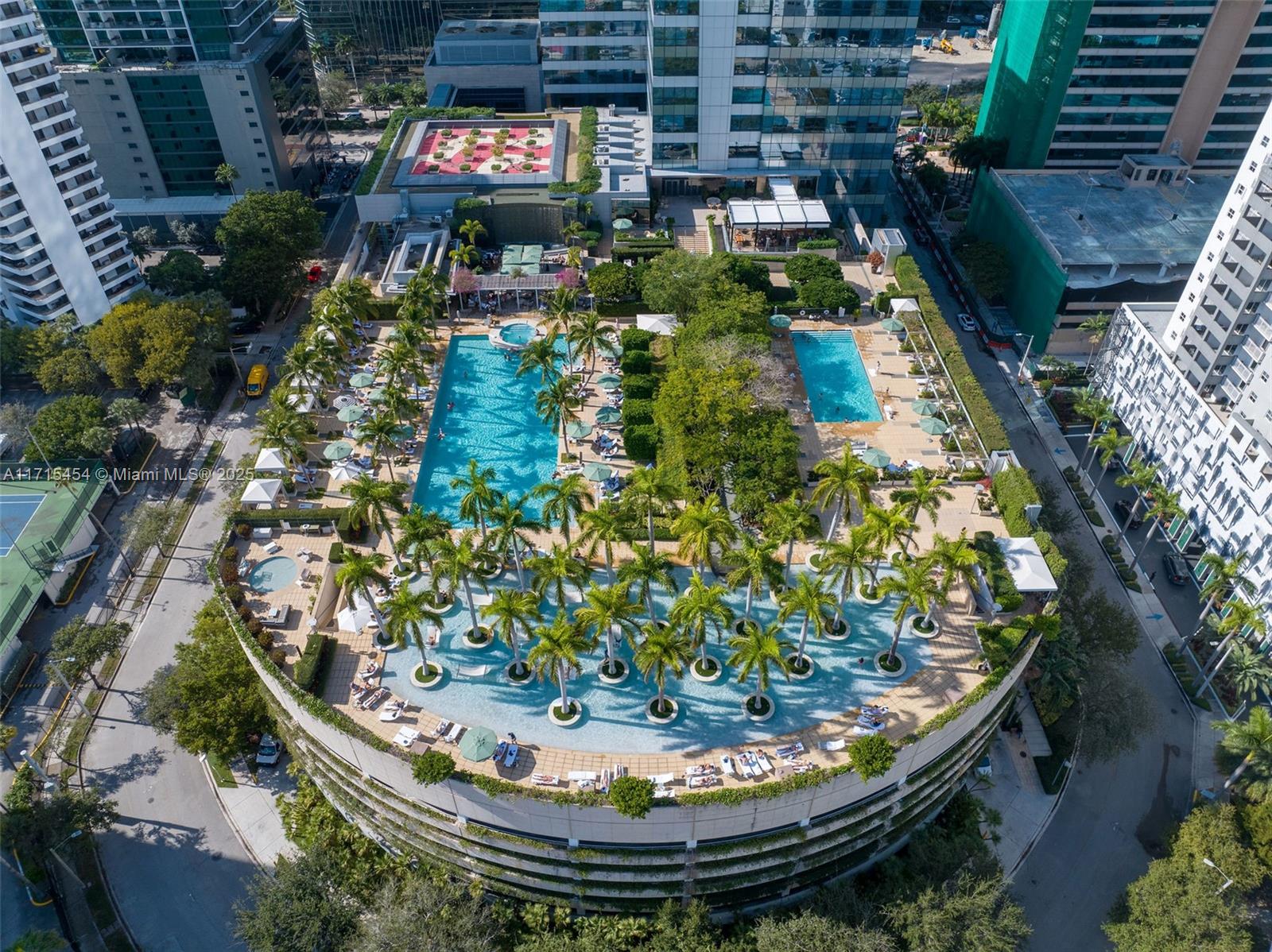 MILLENNIUM TOWER CONDOMIN - Residential