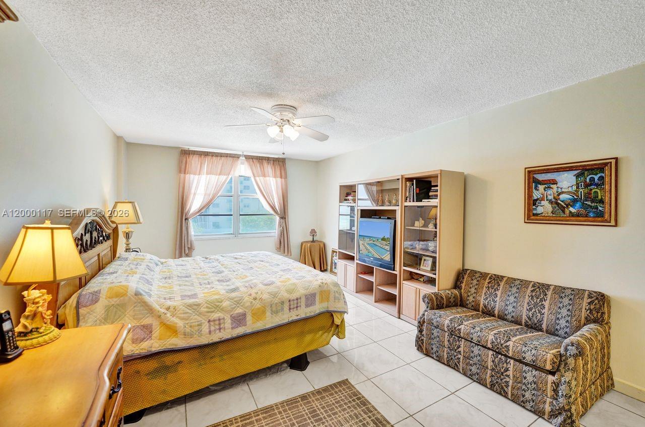 SEA AIR TOWERS CONDO - Residential