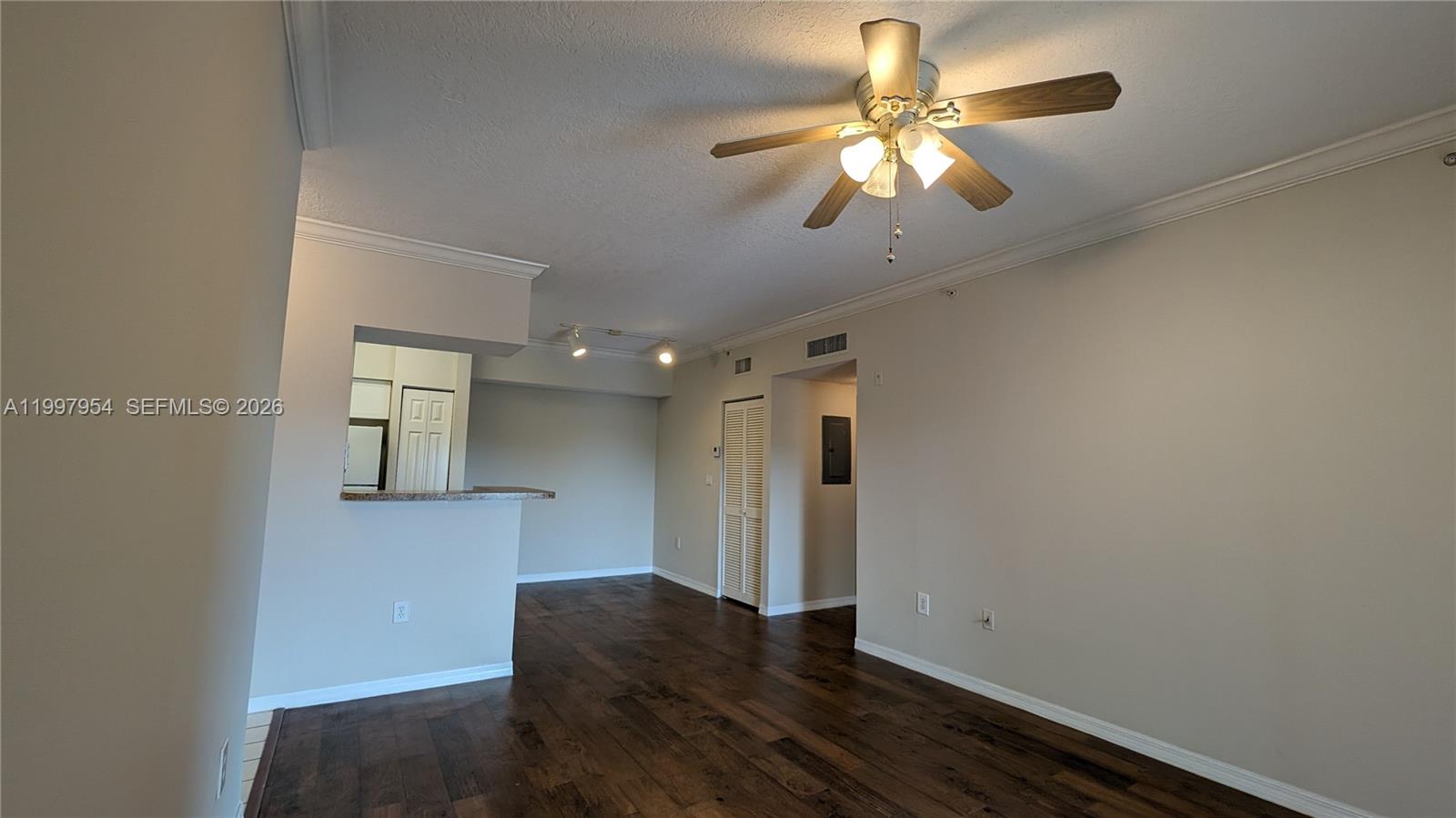 MARQUESA CONDO - Residential Lease